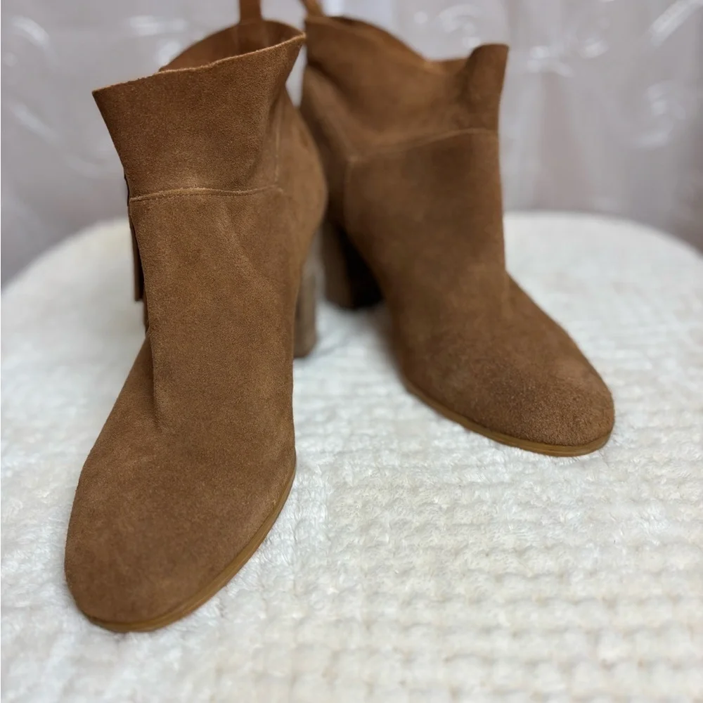 Crown Vintage “Randi” Women’s Leather Ankle Booties, 11M